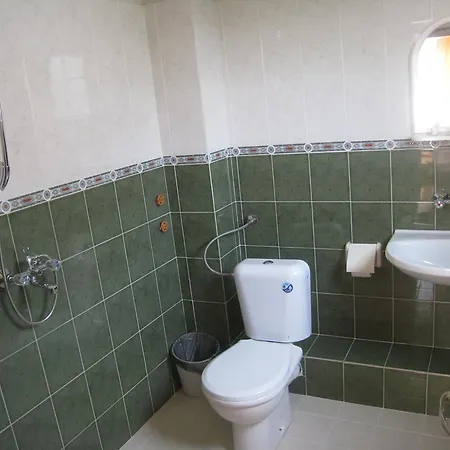 Kisyovi Guest house *