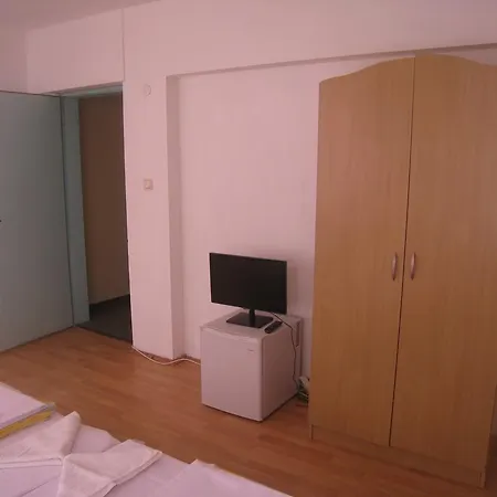 Kisyovi Guest house